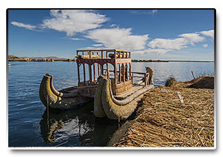 Peru - Jezero Titicaca, plovoucí ostrovy Uros