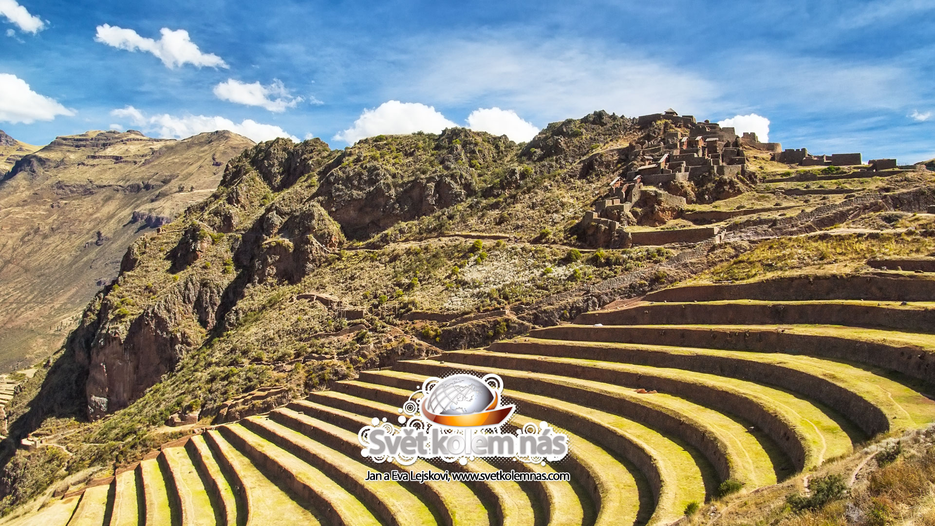 Tapeta na plochu, Peru - Incké terasy u města Pisac